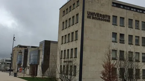 L’université de Bourgogne développe ses liens avec le monde...